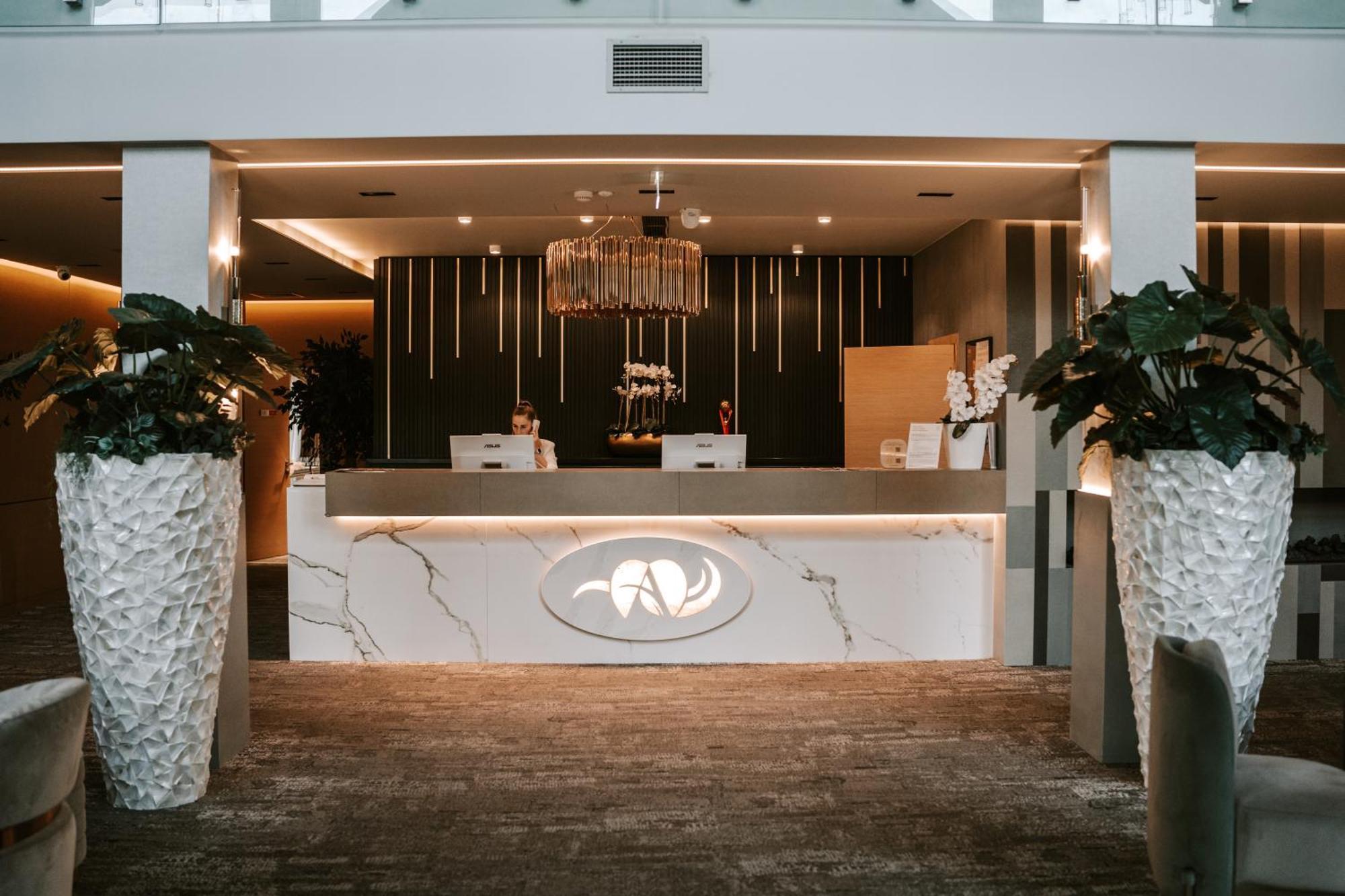 Avalon Resort & Spa Miskolc Dış mekan fotoğraf